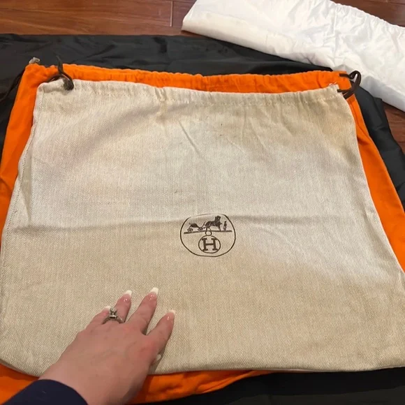Housse dust bag Hermès 24 x 31 cm